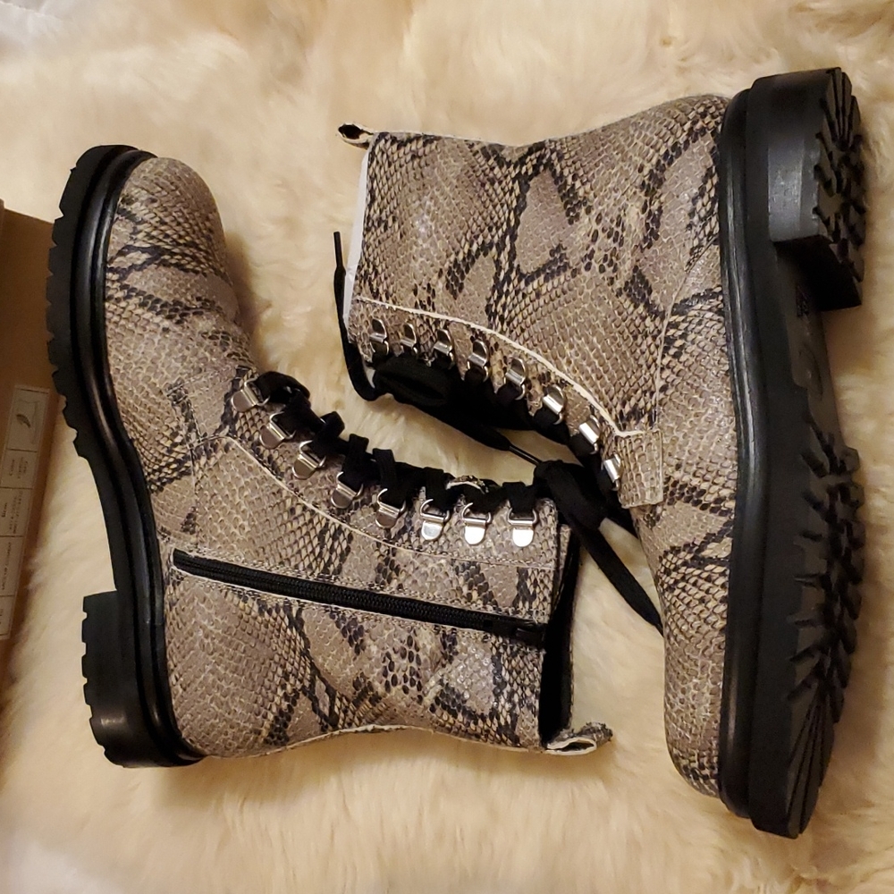 Anthropologie Shane Lace-up Boots- embossed snake - Picture 6 of 12